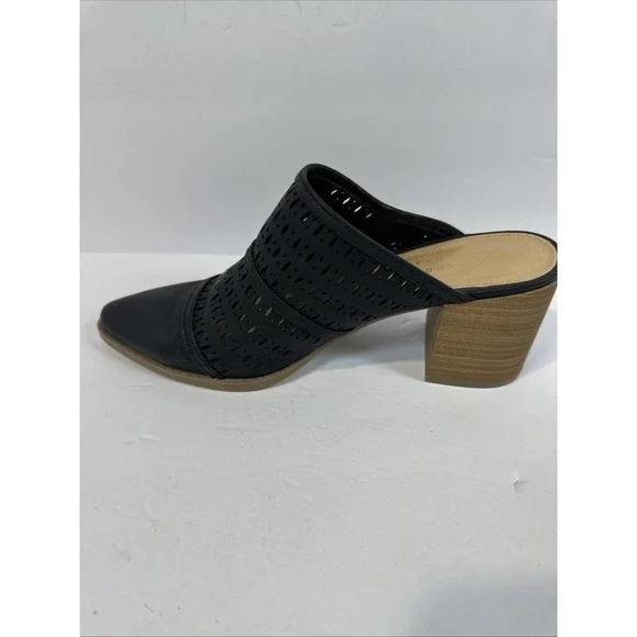 Lauren Conrad Bootie Heels Womens Size 8 Black Slip-On Block Heel Moto Shoes - Picture 6 of 8